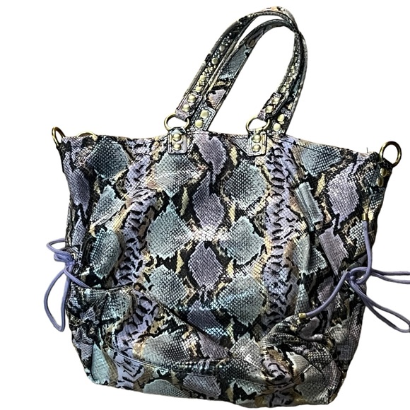 COACH POPPY EMBOSSED EXOTIC XL SPOTLIGHT 15329 Python Print Bag 15329 - Picture 2 of 9